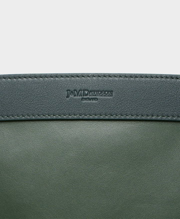Medium Voyage Tote