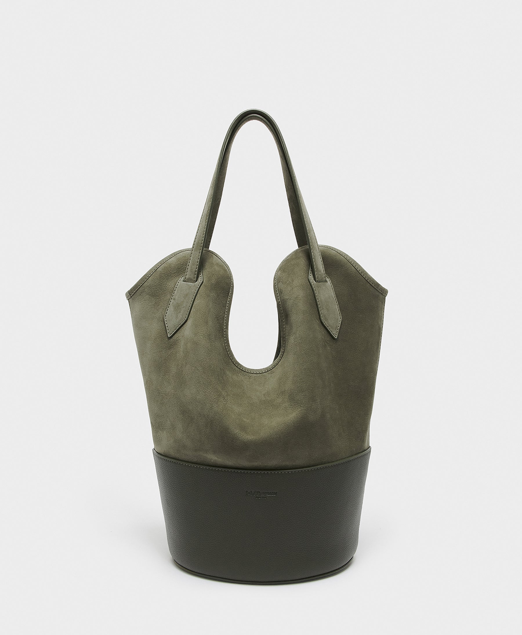 Small Ray Bucket